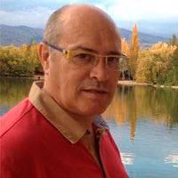 Fernando Gómez-Director, Inversiones Santorini