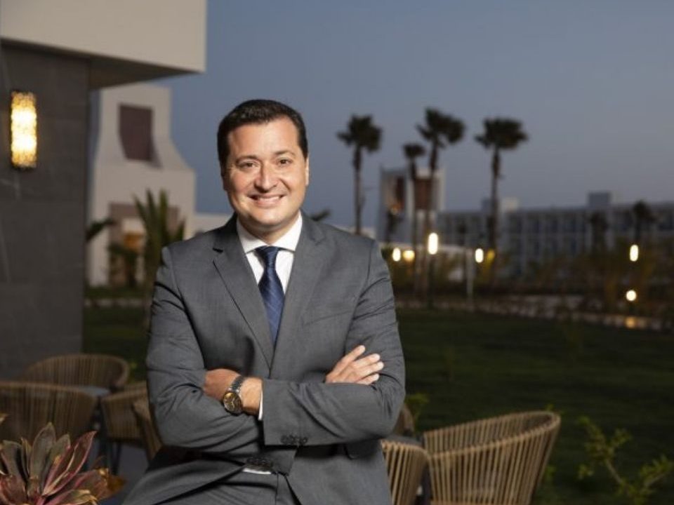 Yeray Zurita studied the Master in Hospitality Management at EUHT StPOL and now he is the General Manager of the biggest RIU hotel worldwide.