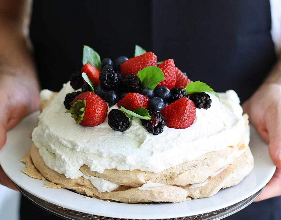 Tarta Pavlova, una de las recetas clásicas más famosas